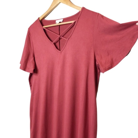 Charming Charlie Rusted Burgundy Short Sleeve V-neck Lace Cross Shirt Dress - Picture 4 of 16